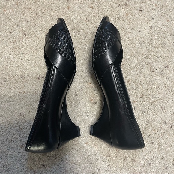 Open Toe Dress Shoe - Picture 6 of 10